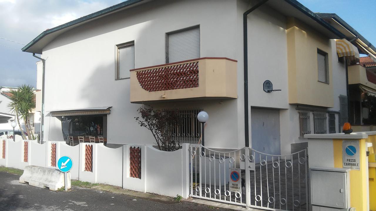 Florinda B&B Viareggio Exterior foto